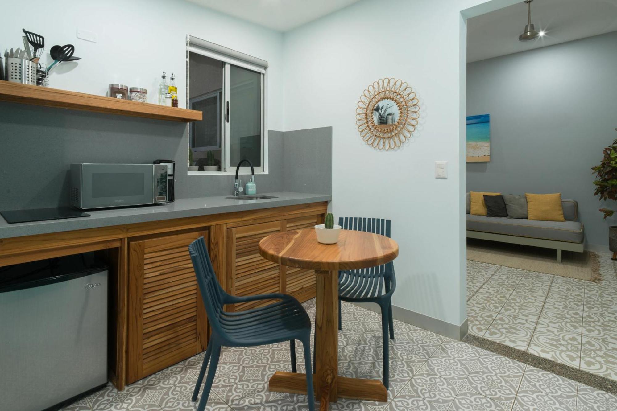 Tamarindo Bay Suites - Self Check In, Adults Only Kültér fotó